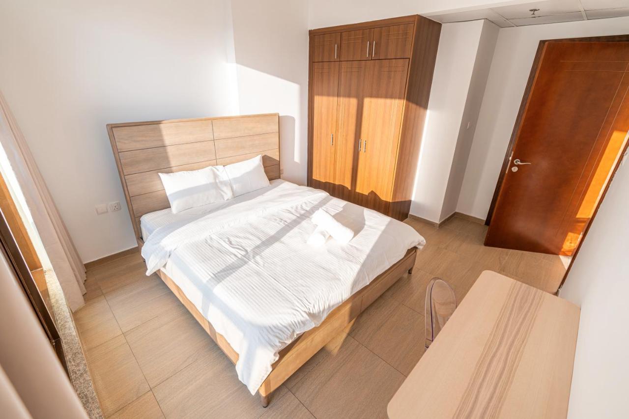 Residences At Elite Sports City Дубай Экстерьер фото